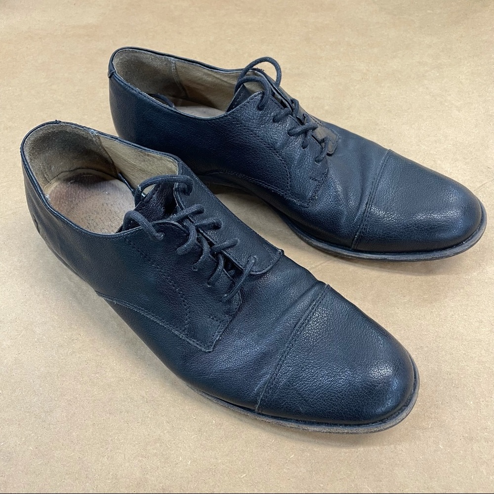 Frye Rugged oxfords